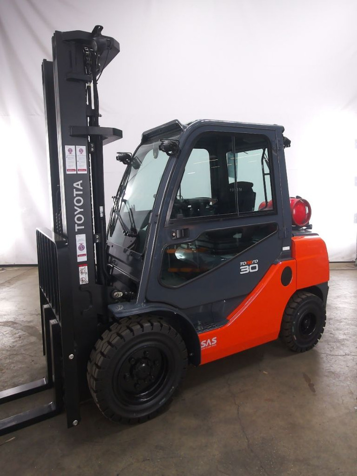 Toyota 02-8FGF30 - LPG 지게차 : 사진 4 Toyota 02-8FGF30 - LPG 지게차 : 사진 4