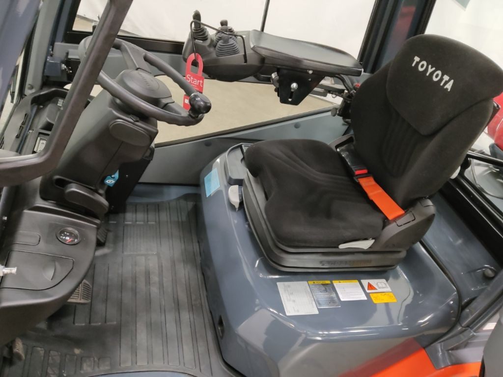 Toyota 02-8FGF30 - LPG 지게차 : 사진 3 Toyota 02-8FGF30 - LPG 지게차 : 사진 3