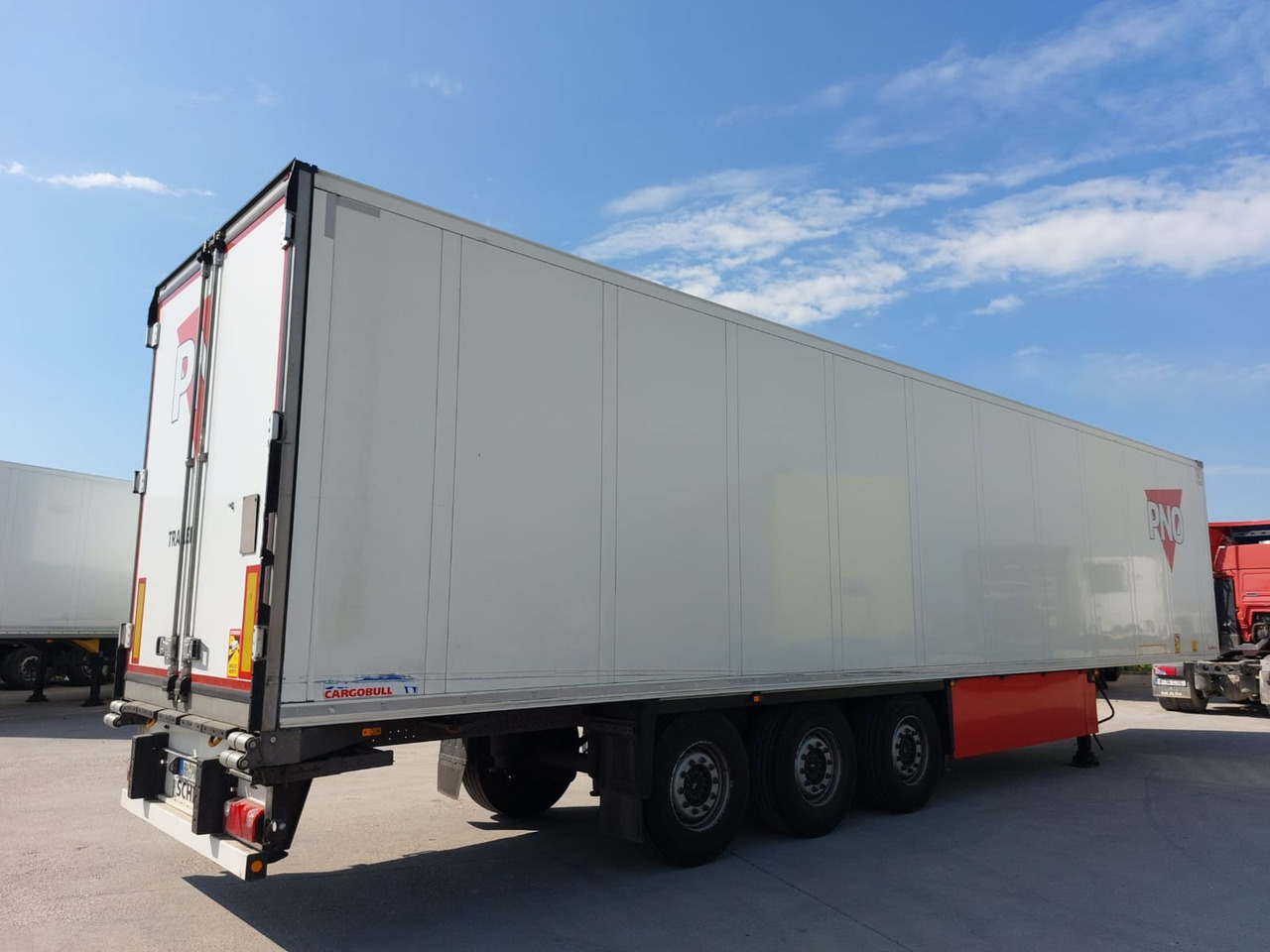 Schmitz Cargobull SCB*S3B - 냉동 세미 트레일러 : 사진 4 Schmitz Cargobull SCB*S3B - 냉동 세미 트레일러 : 사진 4