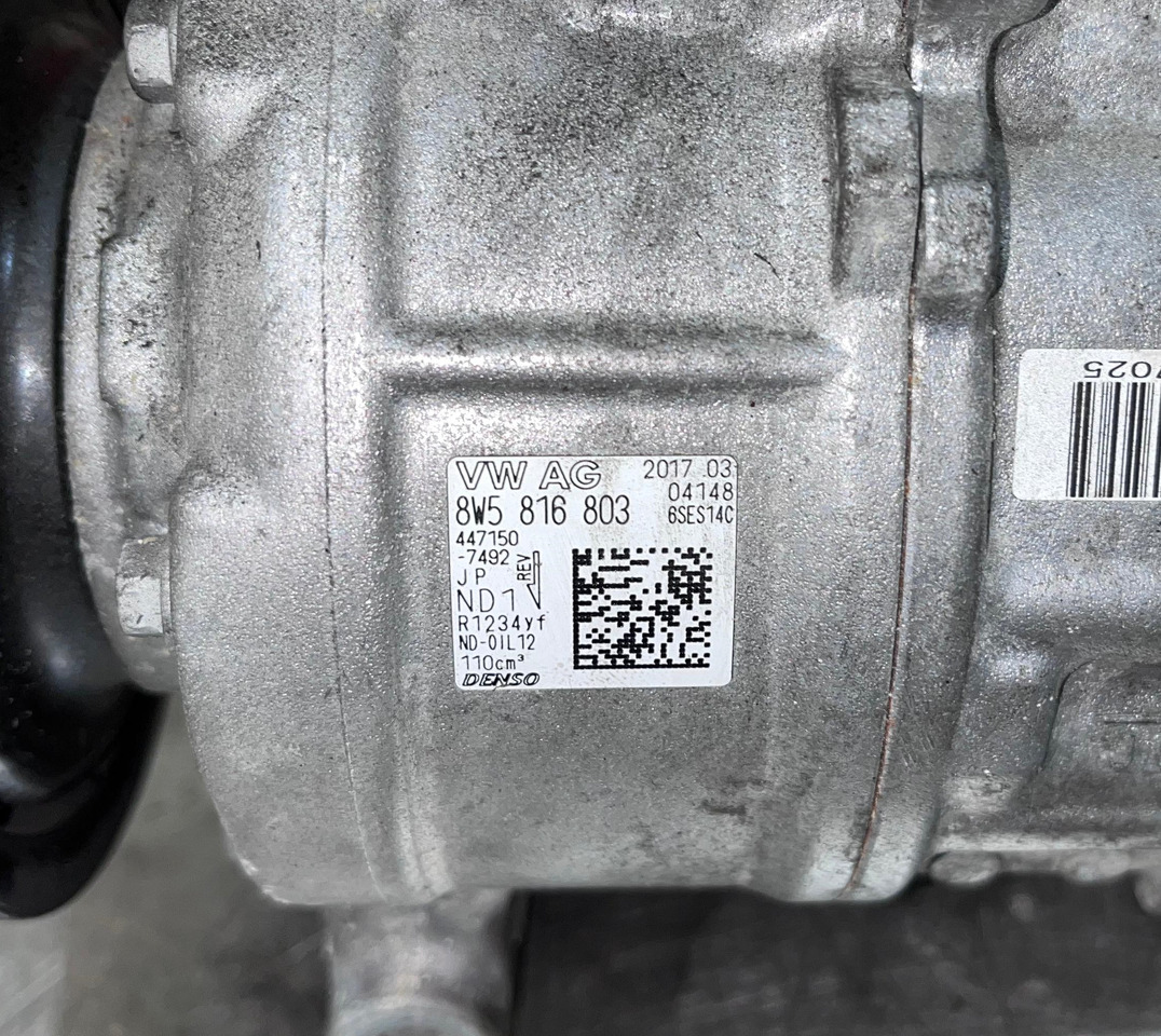 AUDI A/C Compressor 8W5816803 - 에어컨 : 사진 1 AUDI A/C Compressor 8W5816803 - 에어컨 : 사진 1