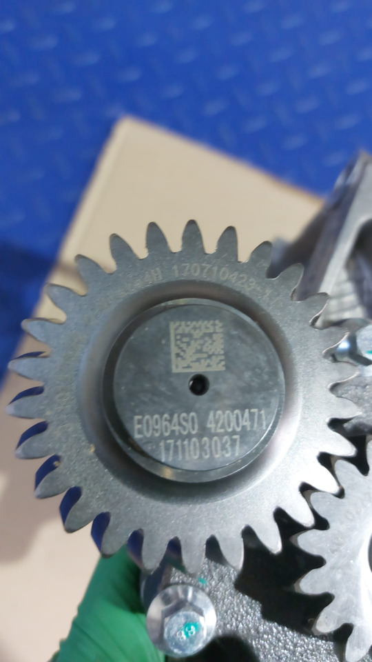 CATERPILLAR oil pump C4.4, C6.6 4200471 - 오일 펌프 트럭 용 : 사진 3 CATERPILLAR oil pump C4.4, C6.6 4200471 - 오일 펌프 트럭 용 : 사진 3