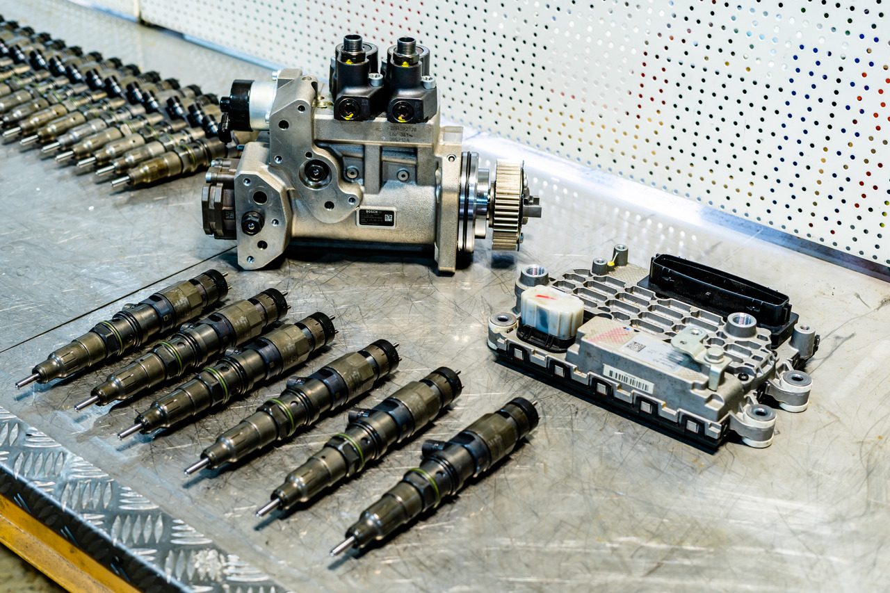 Injectors Detroit Diesel DD15 A4710700887 0445120386 - 인젝터 트럭 용 : 사진 1 Injectors Detroit Diesel DD15 A4710700887 0445120386 - 인젝터 트럭 용 : 사진 1