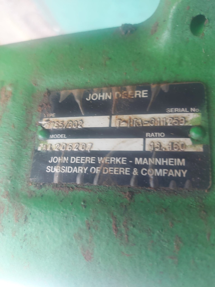 JOHN DEERE Front Axle AL206207: MFWD - 앞 차축 장궤형 트랙터 용 : 사진 1 JOHN DEERE Front Axle AL206207: MFWD - 앞 차축 장궤형 트랙터 용 : 사진 1