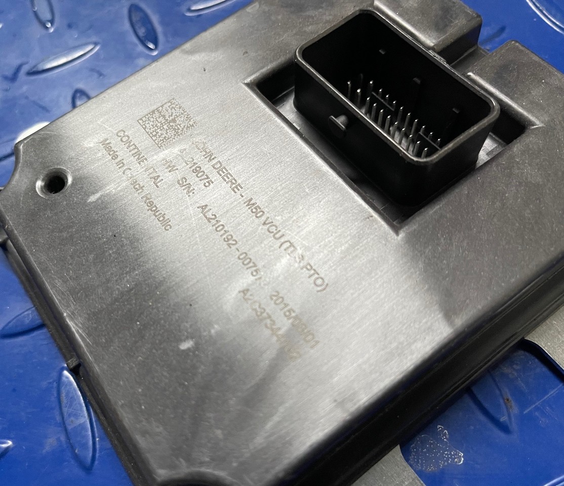 John Deere M50 radar unit AL219075 - ECU 농업용 기계 용 : 사진 2 John Deere M50 radar unit AL219075 - ECU 농업용 기계 용 : 사진 2
