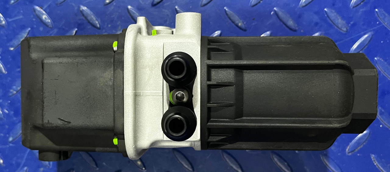 MERCEDES-BENZ AdBlue Pump Reconditioned Mercedes Actros MP5 - 요소수 탱크 : 사진 5 MERCEDES-BENZ AdBlue Pump Reconditioned Mercedes Actros MP5 - 요소수 탱크 : 사진 5