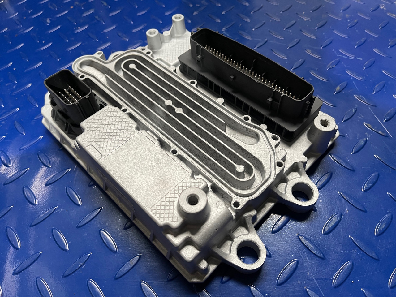 Mercedes Actros Atego MCM2.1 A0014466435 Reconditioned - ECU 트럭 용 : 사진 2 Mercedes Actros Atego MCM2.1 A0014466435 Reconditioned - ECU 트럭 용 : 사진 2