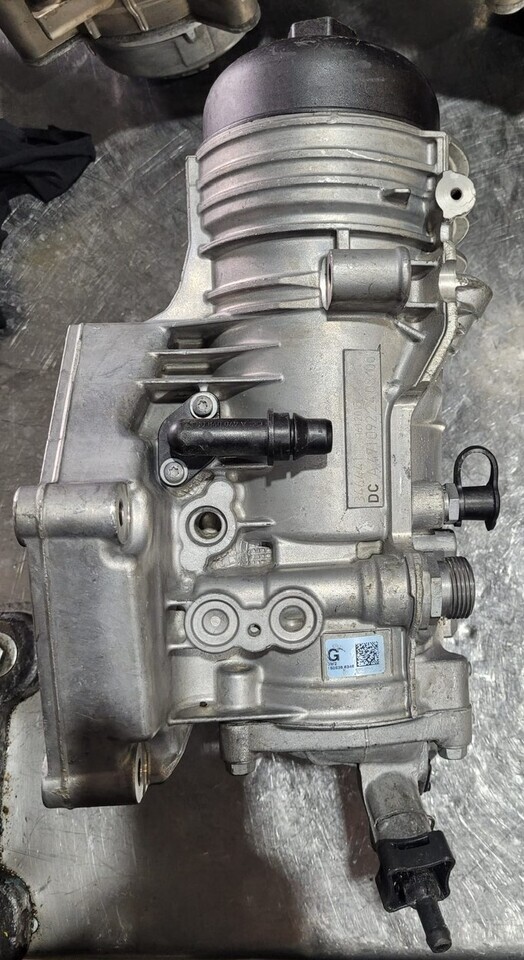 Mercedes Actros Fuel Filter Housing A4710909352 - 연료 필터 트럭 용 : 사진 1 Mercedes Actros Fuel Filter Housing A4710909352 - 연료 필터 트럭 용 : 사진 1