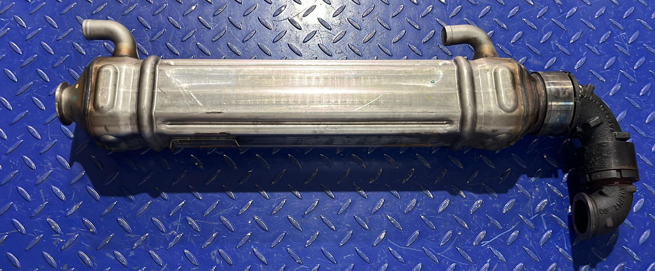 Mercedes Benz /DETROIT EGR OM926 A9261420679 (A9261420379) - EGR 쿨러 : 사진 2 Mercedes Benz /DETROIT EGR OM926 A9261420679 (A9261420379) - EGR 쿨러 : 사진 2