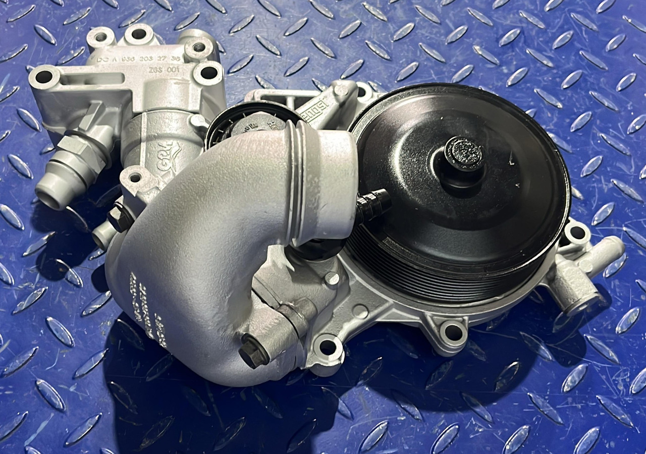 Mercedes Benz Waterpump Atego OM936 - 냉각수 펌프 : 사진 4 Mercedes Benz Waterpump Atego OM936 - 냉각수 펌프 : 사진 4