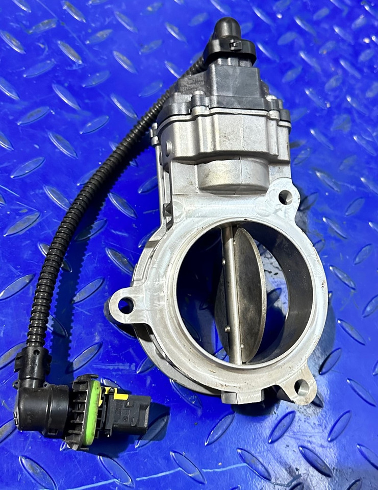 SCANIA 5843R1016 - 공기 흡입 시스템 트럭 용 : 사진 2 SCANIA 5843R1016 - 공기 흡입 시스템 트럭 용 : 사진 2