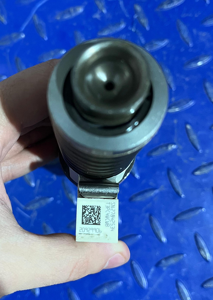 VOLVO 20929906 - 인젝터 : 사진 4 VOLVO 20929906 - 인젝터 : 사진 4
