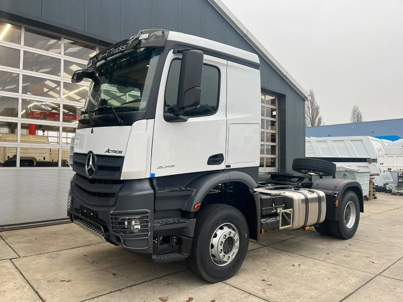 Mercedes-Benz Actros 2045 S 4x2 Tractor Head - 트랙터 유닛 : 사진 1 Mercedes-Benz Actros 2045 S 4x2 Tractor Head - 트랙터 유닛 : 사진 1