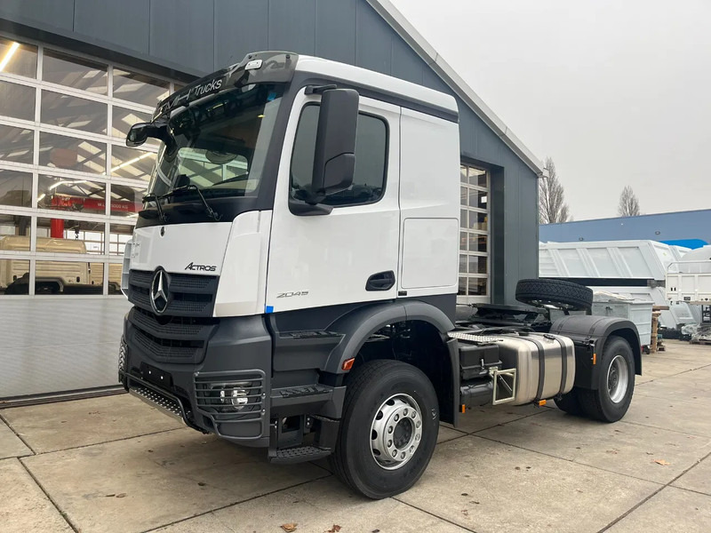 Mercedes-Benz Actros 2045 S 4x2 Tractor Head - 트랙터 유닛 : 사진 1 Mercedes-Benz Actros 2045 S 4x2 Tractor Head - 트랙터 유닛 : 사진 1
