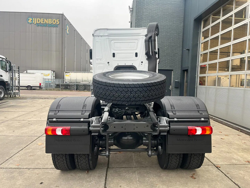 Mercedes-Benz Actros 2045 S 4x2 Tractor Head - 트랙터 유닛 : 사진 5 Mercedes-Benz Actros 2045 S 4x2 Tractor Head - 트랙터 유닛 : 사진 5
