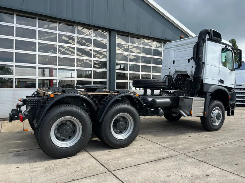 Mercedes-Benz Arocs 4058 AS 6x6 Tractor Head 180T Push Pull euro3 (Pre order) - 트랙터 유닛 : 사진 5 Mercedes-Benz Arocs 4058 AS 6x6 Tractor Head 180T Push Pull euro3 (Pre order) - 트랙터 유닛 : 사진 5