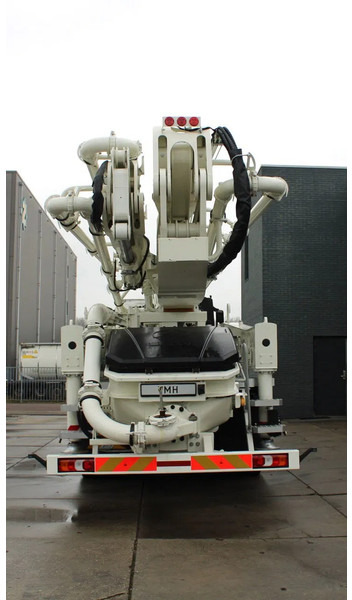 Mercedes-Benz Arocs 4140 8x4 Sany SY43 Concrete pump Build by Putzmeister - 콘크리트 펌프 트럭 : 사진 4 Mercedes-Benz Arocs 4140 8x4 Sany SY43 Concrete pump Build by Putzmeister - 콘크리트 펌프 트럭 : 사진 4