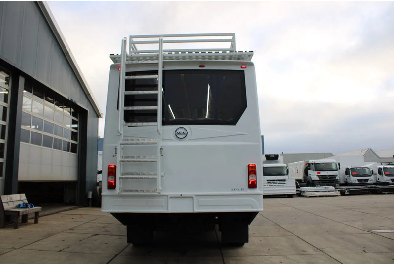 Mercedes-Benz Atego 1725 4x4 Passenger Bus - 대형 버스 : 사진 5 Mercedes-Benz Atego 1725 4x4 Passenger Bus - 대형 버스 : 사진 5