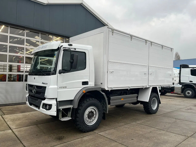 Mercedes-Benz Atego 1725 A 4x4 Service Truck - 트럭 : 사진 1 Mercedes-Benz Atego 1725 A 4x4 Service Truck - 트럭 : 사진 1