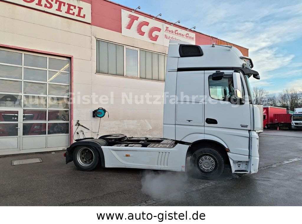 Mercedes-Benz Actros 1845 LS GigaSpace - 트랙터 유닛 : 사진 2 Mercedes-Benz Actros 1845 LS GigaSpace - 트랙터 유닛 : 사진 2