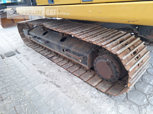 크롤러 굴삭기 Cat 320GC : 사진 21