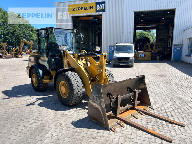 Cat 906M - 휠 로더 : 사진 1 Cat 906M - 휠 로더 : 사진 1