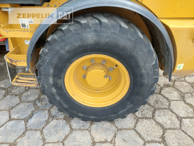 휠 로더 Cat 908M : 사진 15