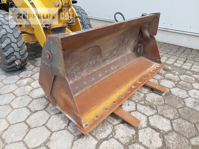 휠 로더 Cat 908M : 사진 7