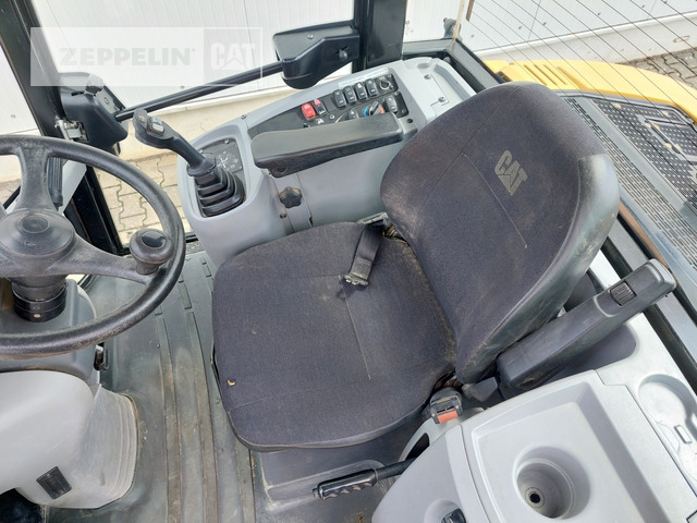 휠 로더 Cat 908M : 사진 25