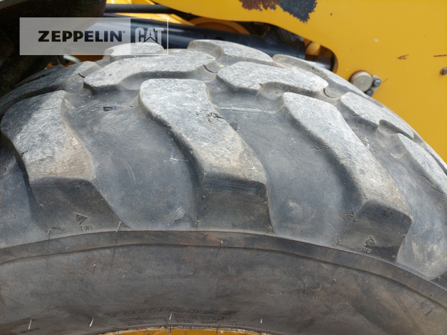 휠 로더 Cat 908M : 사진 18