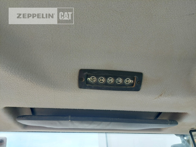 휠 로더 Cat 908M : 사진 28