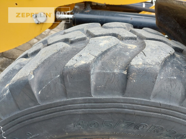 휠 로더 Cat 908M : 사진 14