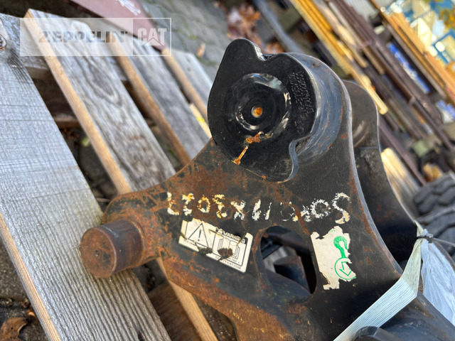 Cat CW05 - 퀵 커플러 건설기계 용 : 사진 2 Cat CW05 - 퀵 커플러 건설기계 용 : 사진 2