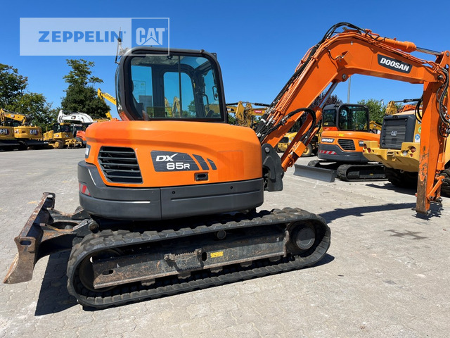 Doosan DX85R-3 - 미니 굴삭기 : 사진 2 Doosan DX85R-3 - 미니 굴삭기 : 사진 2