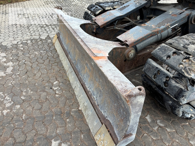 크롤러 굴삭기 Komatsu PC228 : 사진 11