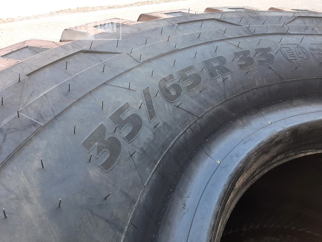 Michelin 1 x Reifen 36/65R33 - 타이어 건설기계 용 : 사진 3 Michelin 1 x Reifen 36/65R33 - 타이어 건설기계 용 : 사진 3