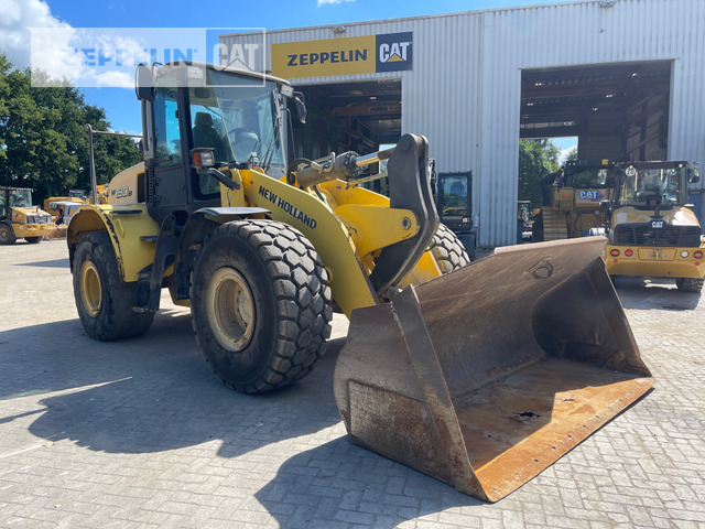 New Holland W190 - 휠 로더 : 사진 1 New Holland W190 - 휠 로더 : 사진 1