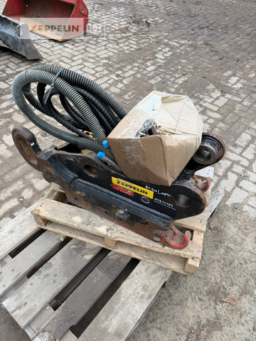 Sonstiges Primärprodukte Kompo - 퀵 커플러 건설기계 용 : 사진 1 Sonstiges Primärprodukte Kompo - 퀵 커플러 건설기계 용 : 사진 1