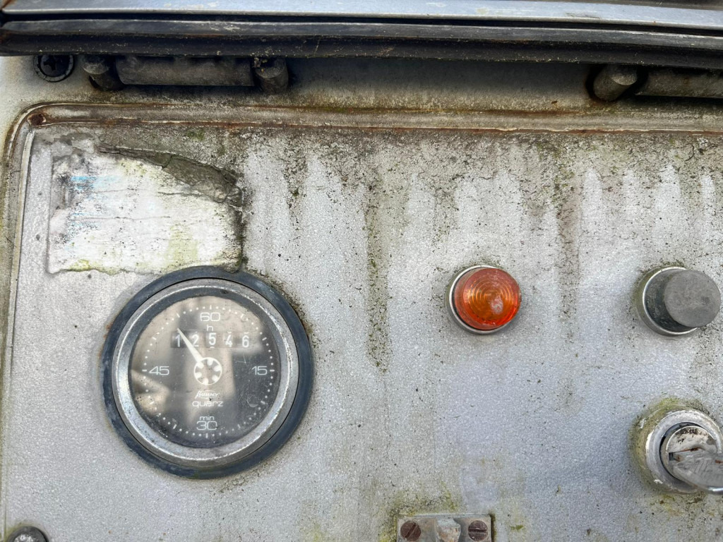 Abrollcontainer Betonmischaufbau mit sep. Motor - 후크 리프트 트럭 : 사진 5 Abrollcontainer Betonmischaufbau mit sep. Motor - 후크 리프트 트럭 : 사진 5