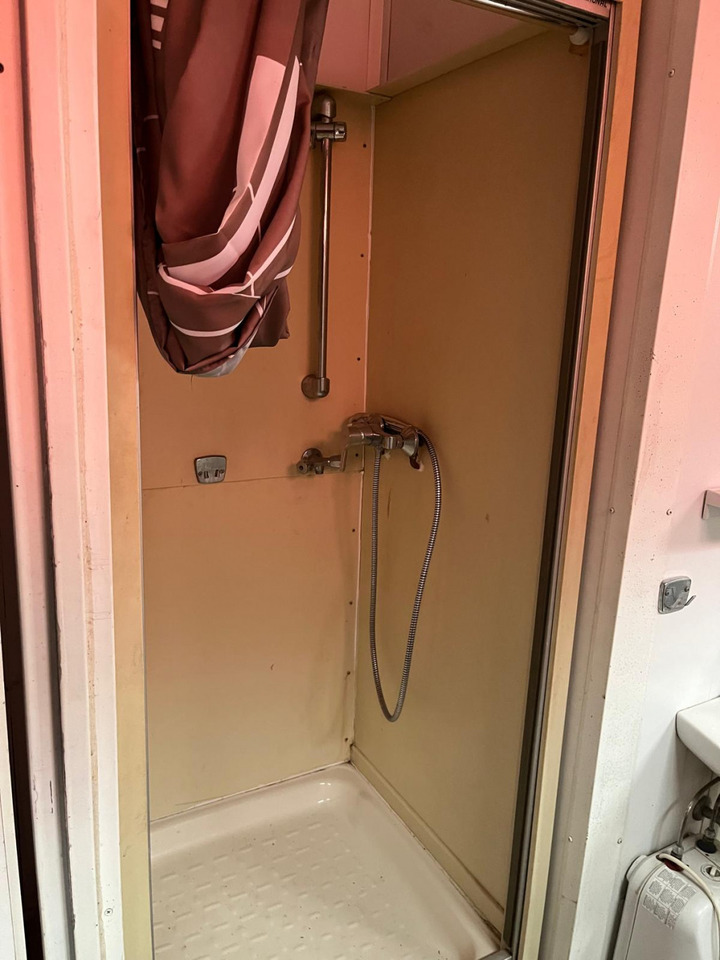 Abrollcontainer Containeranlage für Asbestsanierung - 후크 리프트 트럭 : 사진 2 Abrollcontainer Containeranlage für Asbestsanierung - 후크 리프트 트럭 : 사진 2