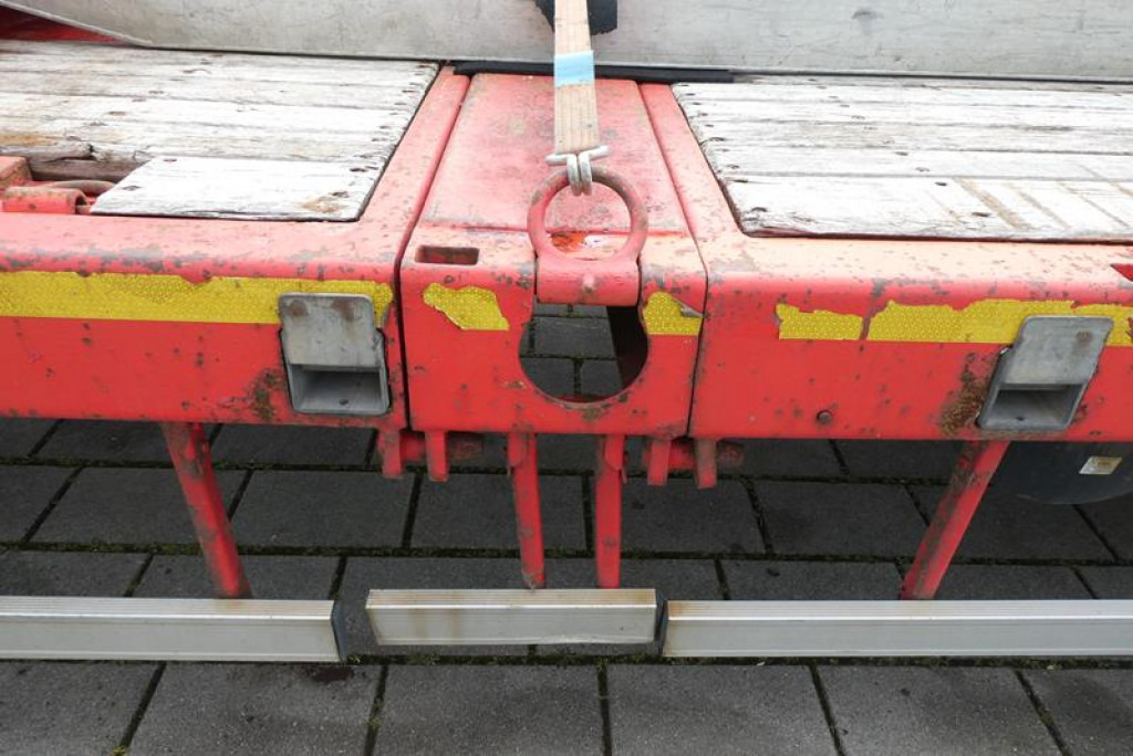 KAESSBOHRER LB4E EX-1 KK LOWBED Tiefladerauflieger AUSZIEHBAR-2x Lenkachsen - 저하대 세미 트레일러 : 사진 2 KAESSBOHRER LB4E EX-1 KK LOWBED Tiefladerauflieger AUSZIEHBAR-2x Lenkachsen - 저하대 세미 트레일러 : 사진 2