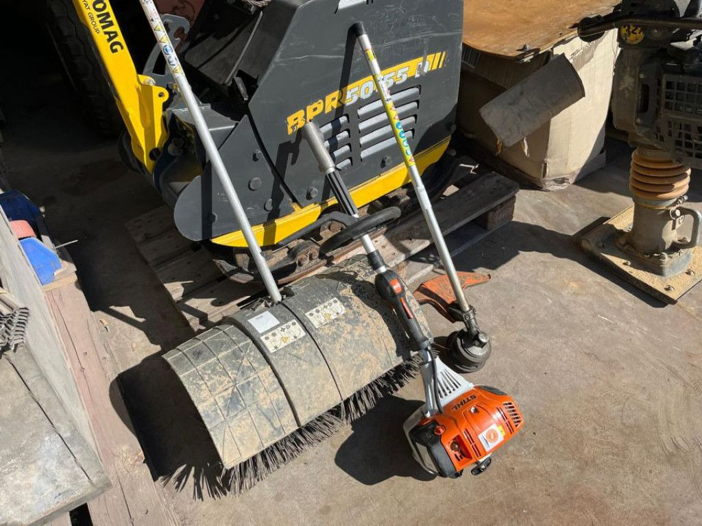Kombimotor KM 131/R Kleinteile - 정원 장비 : 사진 1 Kombimotor KM 131/R Kleinteile - 정원 장비 : 사진 1
