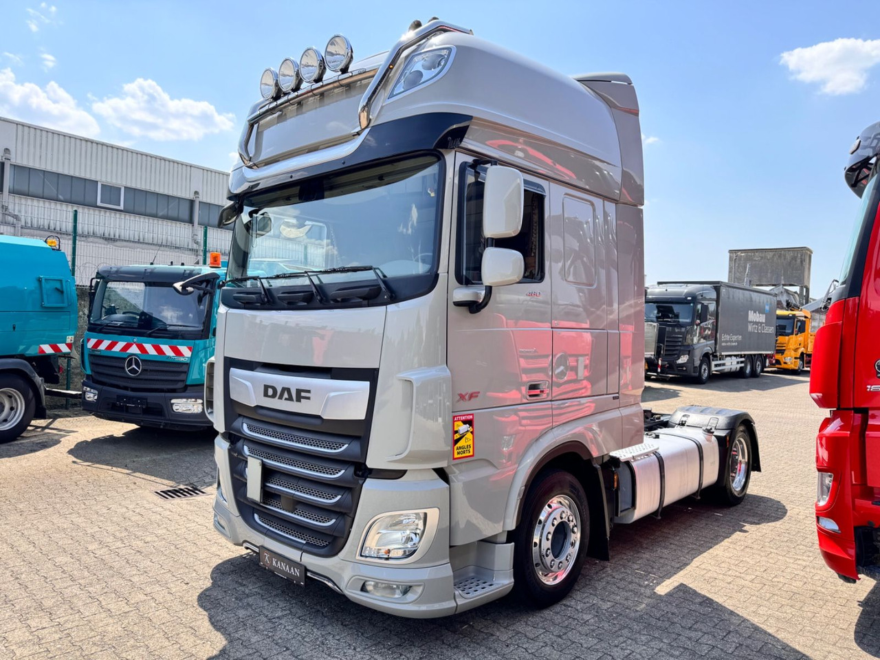 DAF XF 480 FT 4x2 SSC Low Deck Standklima ZF-Intard - 트랙터 유닛 : 사진 3 DAF XF 480 FT 4x2 SSC Low Deck Standklima ZF-Intard - 트랙터 유닛 : 사진 3