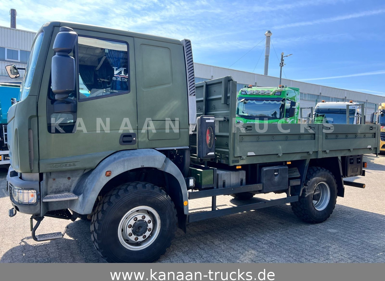 Iveco ML100E22WM-BW 4x4 Miltär Camper Exped 19 TKm - 드롭사이드/ 플랫베드 트럭 : 사진 5 Iveco ML100E22WM-BW 4x4 Miltär Camper Exped 19 TKm - 드롭사이드/ 플랫베드 트럭 : 사진 5