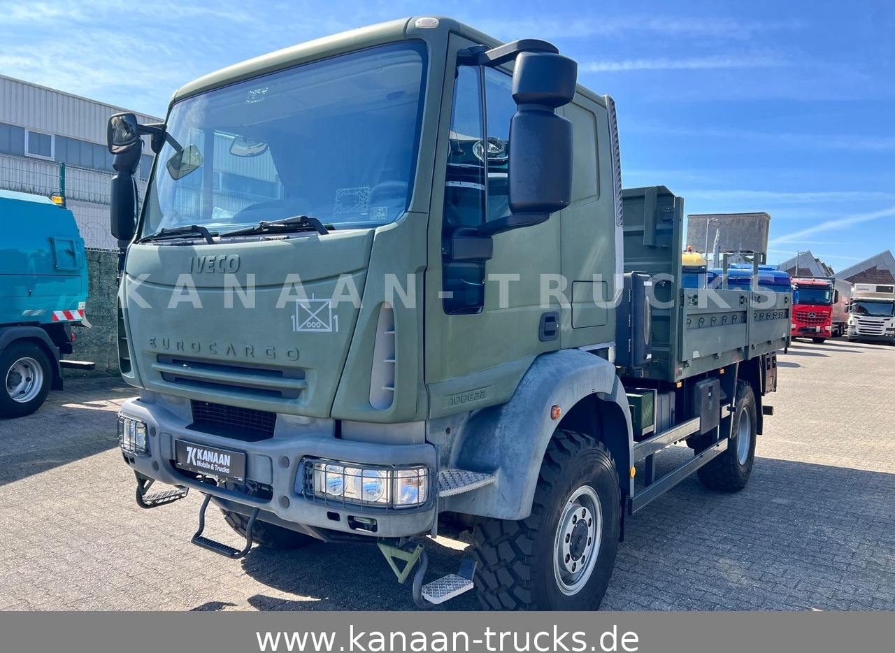 Iveco ML100E22WM-BW 4x4 Miltär Camper Exped 19 TKm - 드롭사이드/ 플랫베드 트럭 : 사진 4 Iveco ML100E22WM-BW 4x4 Miltär Camper Exped 19 TKm - 드롭사이드/ 플랫베드 트럭 : 사진 4