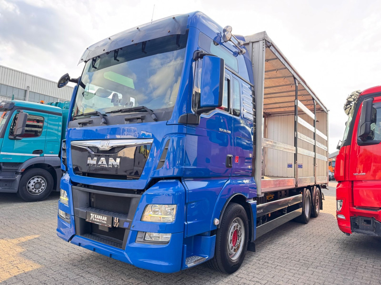 MAN 26.500 TGX+Anh LBW Euro6 Lift/Lenkachse - 커튼사이더 트럭 : 사진 2 MAN 26.500 TGX+Anh LBW Euro6 Lift/Lenkachse - 커튼사이더 트럭 : 사진 2