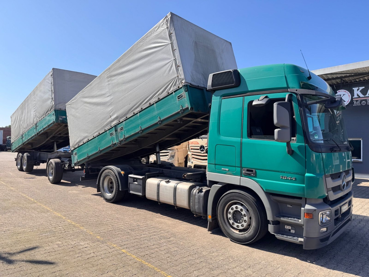 Mercedes-Benz 1844 Actros MP3 3-SeitenKipper Getreide Pritsche - 덤프트럭 : 사진 1 Mercedes-Benz 1844 Actros MP3 3-SeitenKipper Getreide Pritsche - 덤프트럭 : 사진 1
