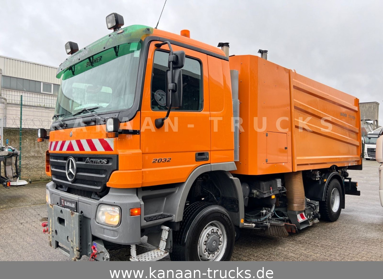 Mercedes-Benz 2032 Actros 4x4 Bucher STKF 9500 AIRPORT KLIMA - 거리 청소 차량 : 사진 3 Mercedes-Benz 2032 Actros 4x4 Bucher STKF 9500 AIRPORT KLIMA - 거리 청소 차량 : 사진 3