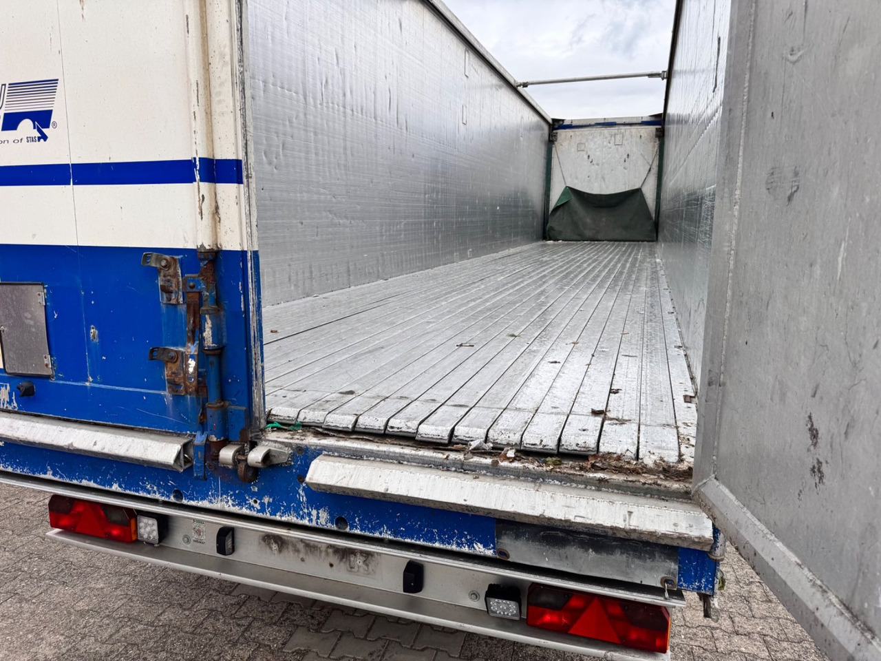 Stas S300 ZX Walkingfloor 3 x Vorhanden TÜV NEU - 워킹 플로어 세미 트레일러 : 사진 5 Stas S300 ZX Walkingfloor 3 x Vorhanden TÜV NEU - 워킹 플로어 세미 트레일러 : 사진 5
