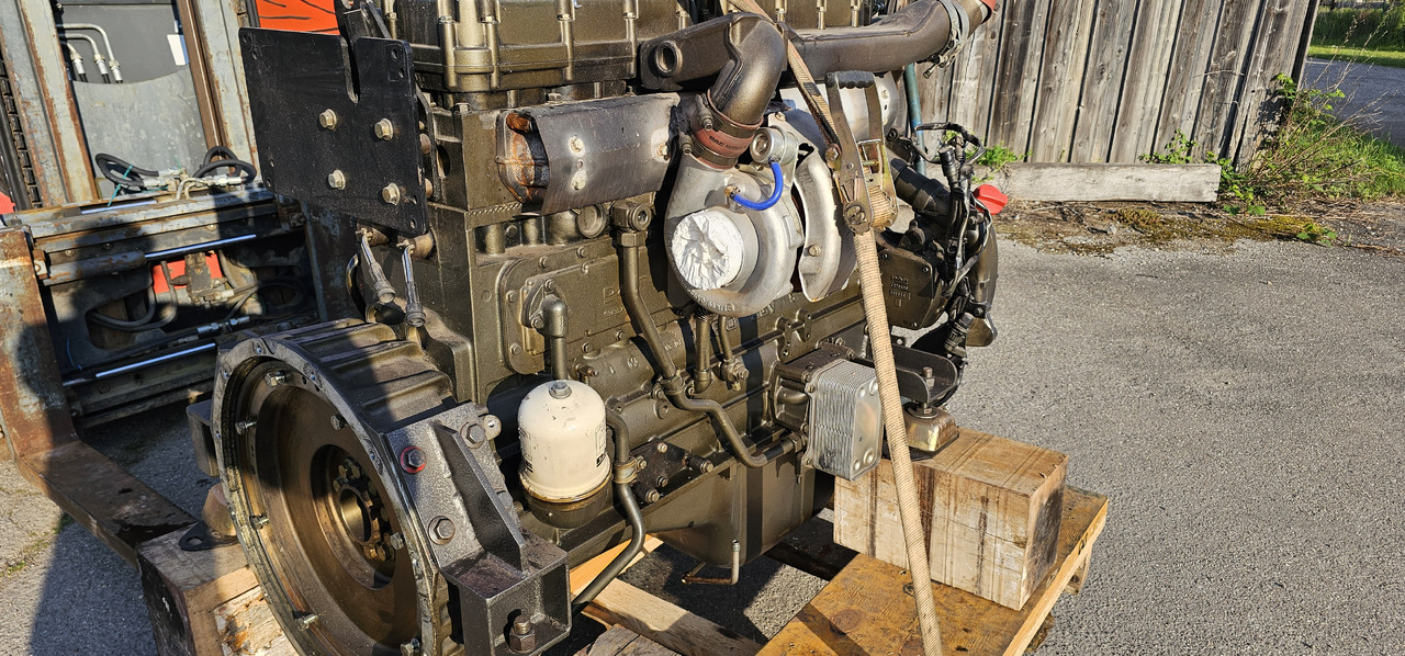 DAF XE 390 C1 - 엔진 : 사진 5 DAF XE 390 C1 - 엔진 : 사진 5