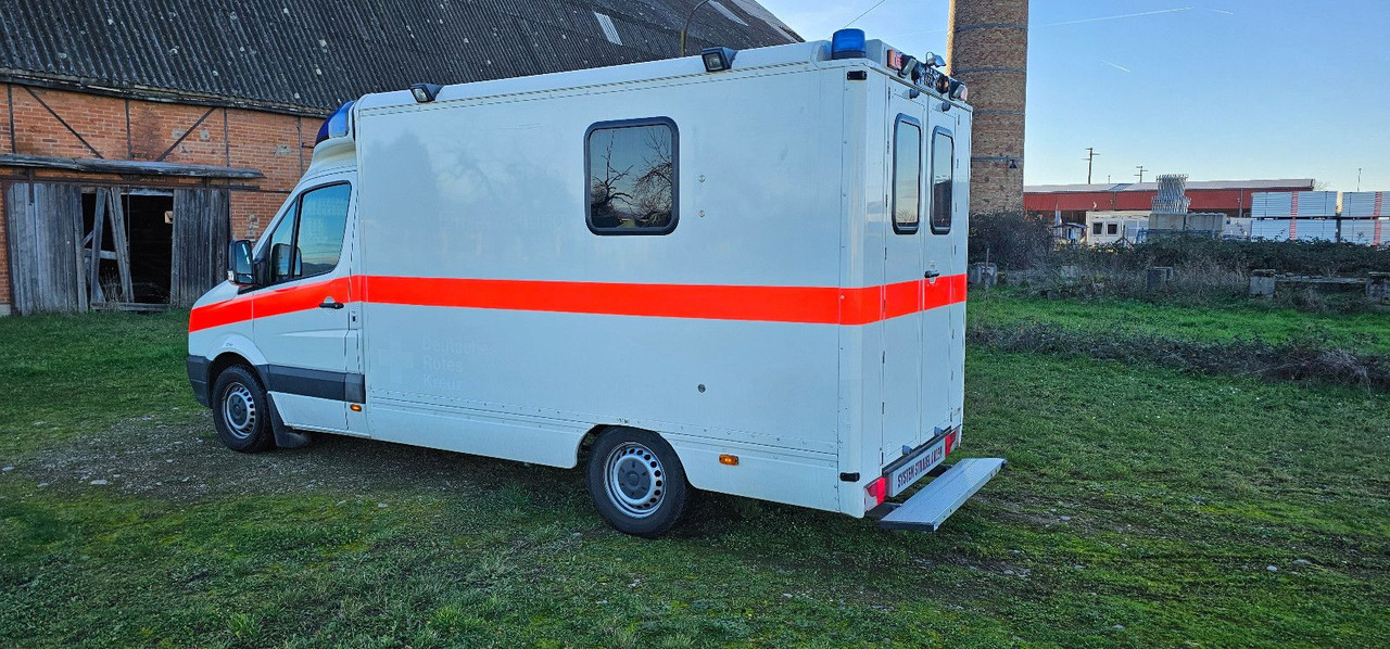 Volkswagen Crafter ELW Rettungswagen Camper Van - 구급차 : 사진 4 Volkswagen Crafter ELW Rettungswagen Camper Van - 구급차 : 사진 4